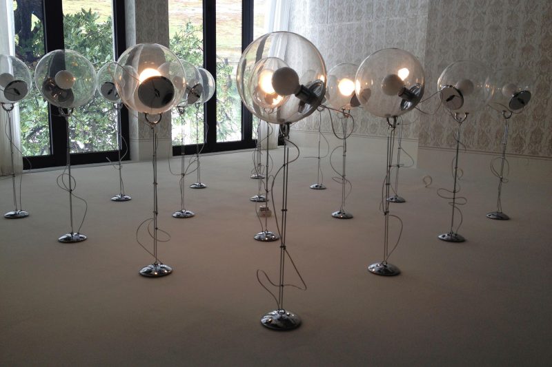 O LEGO-KOCKAMA I DRESURI