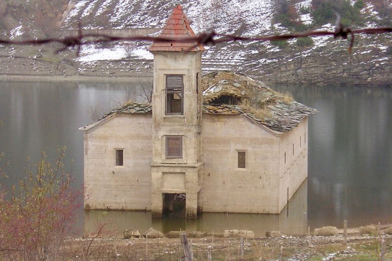 Lažni mitronosac
